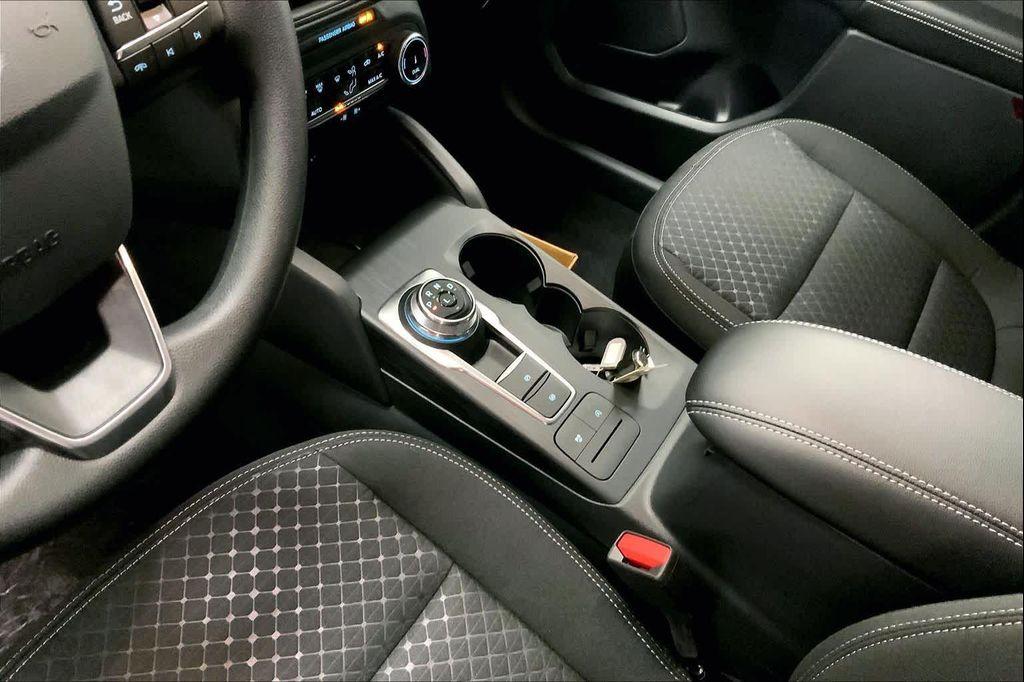 new 2026 Ford Escape car, priced at $27,988