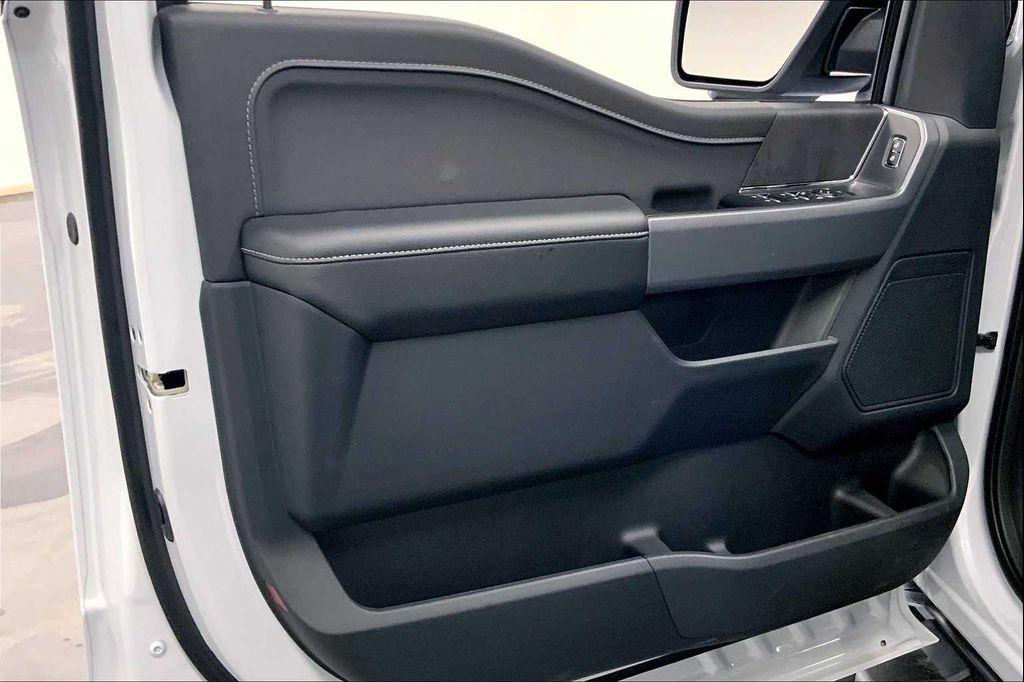 new 2025 Ford F-150 car, priced at $47,385