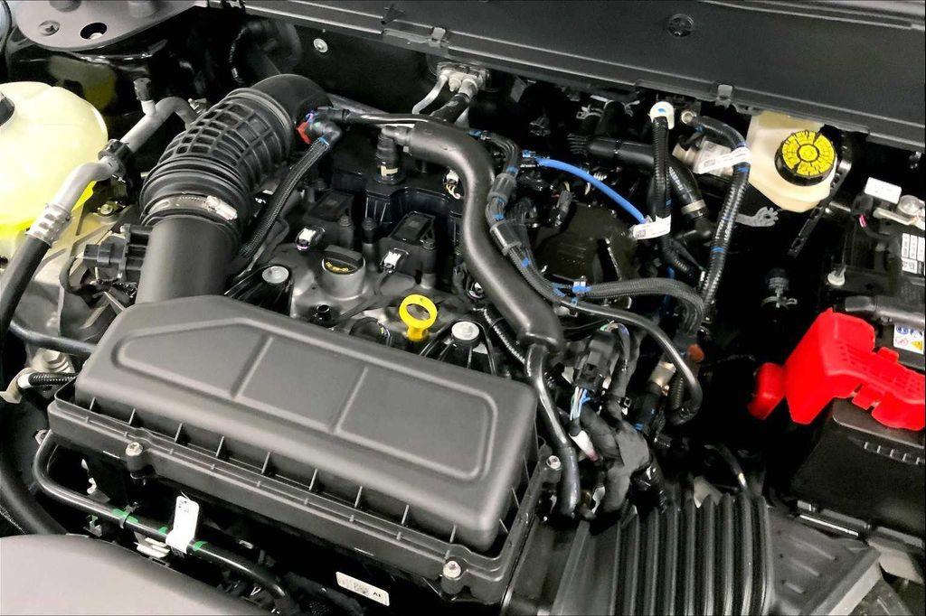 new 2025 Ford Bronco Sport car, priced at $38,985