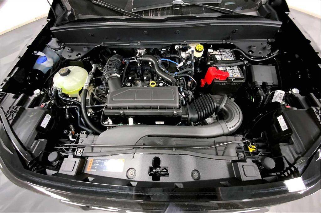 new 2025 Ford Bronco Sport car, priced at $38,985