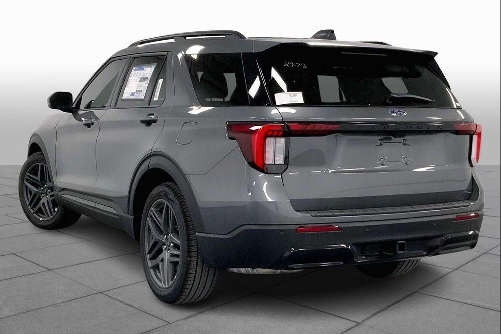 new 2025 Ford Explorer car, priced at $48,080