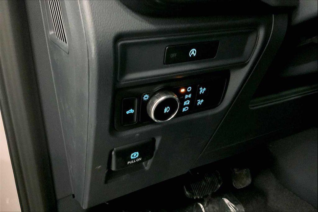 new 2025 Ford F-150 car, priced at $42,958