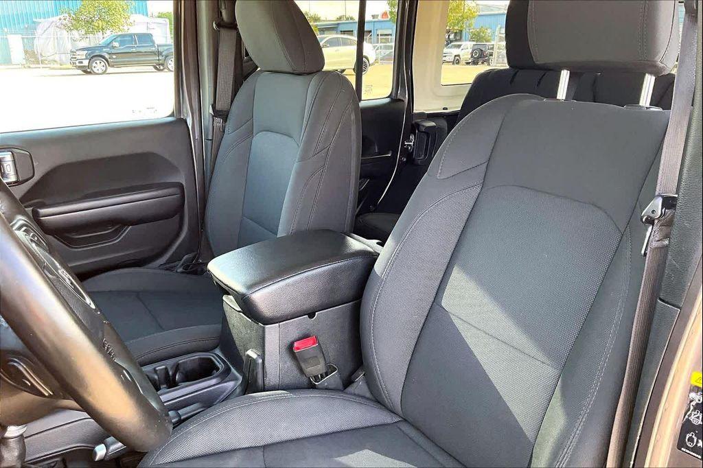 used 2020 Jeep Wrangler Unlimited car, priced at $23,575