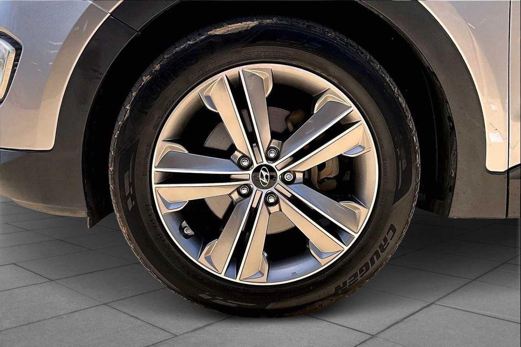used 2013 Hyundai Santa Fe car, priced at $9,220