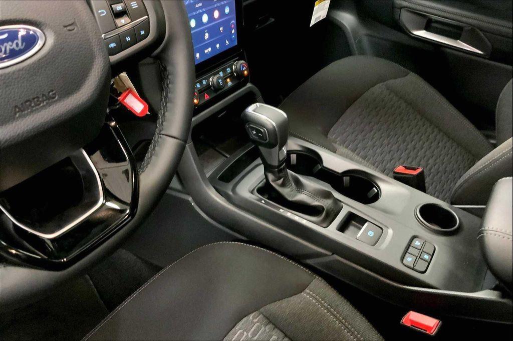 new 2025 Ford Ranger car, priced at $37,850