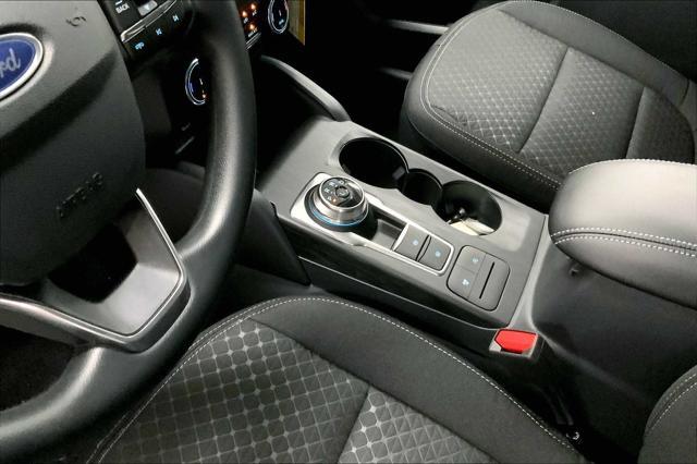 new 2025 Ford Escape car, priced at $31,050