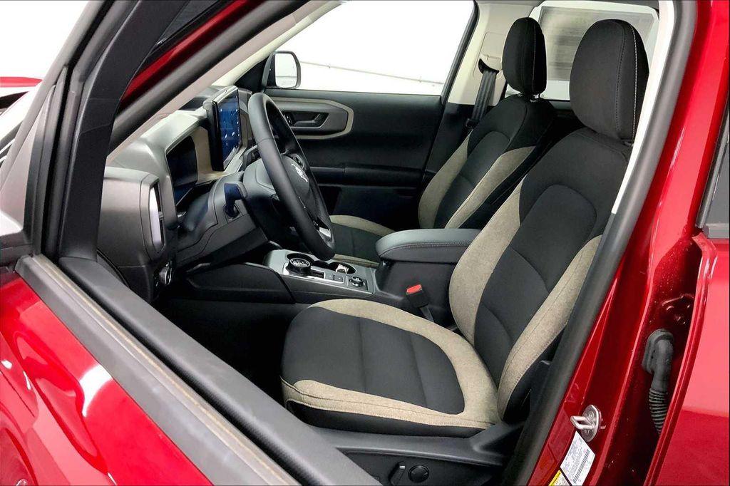 new 2025 Ford Bronco Sport car, priced at $30,468