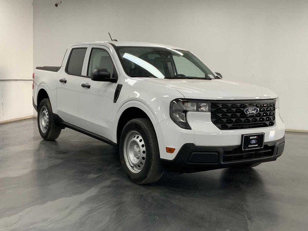 new 2025 Ford Maverick car, priced at $28,784