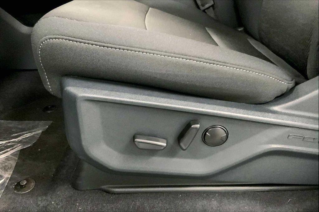 new 2025 Ford F-150 car, priced at $56,622