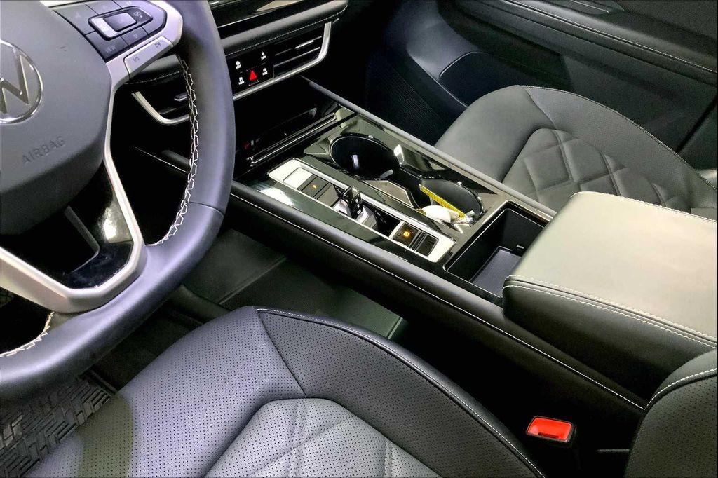 used 2024 Volkswagen Atlas car, priced at $29,583