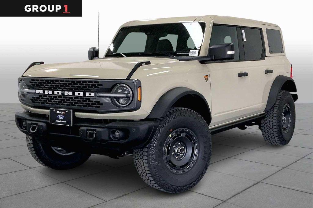 new 2025 Ford Bronco car, priced at $60,742