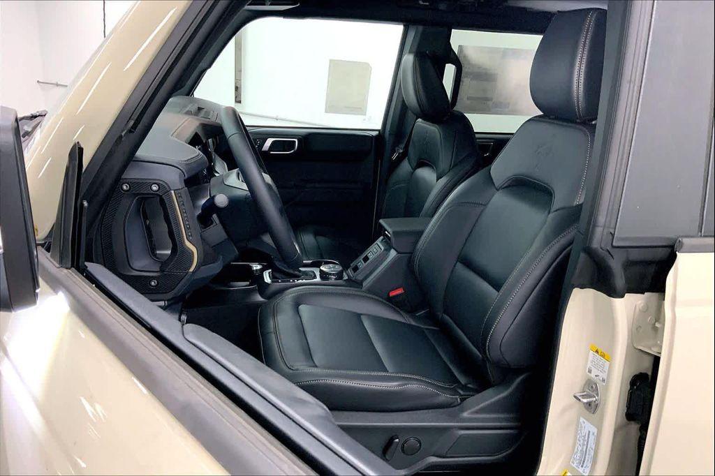 new 2025 Ford Bronco car, priced at $60,742