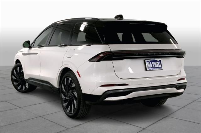 used 2024 Lincoln Nautilus car, priced at $59,582