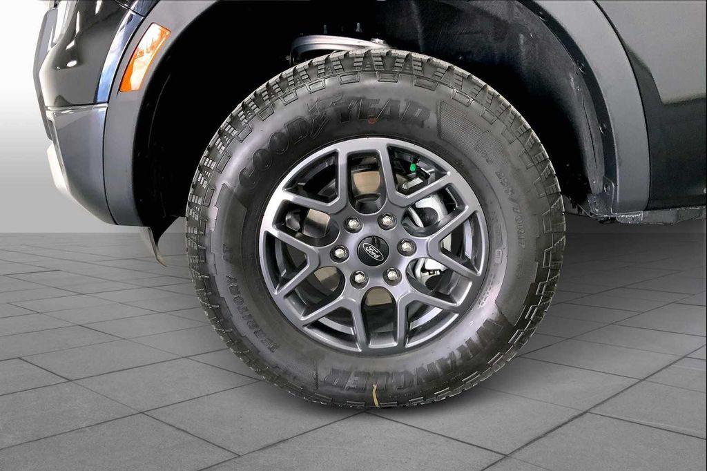 new 2025 Ford Ranger car, priced at $37,290
