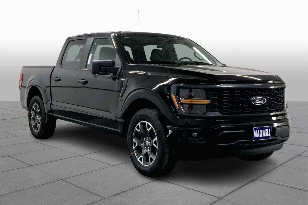 new 2025 Ford F-150 car, priced at $43,042