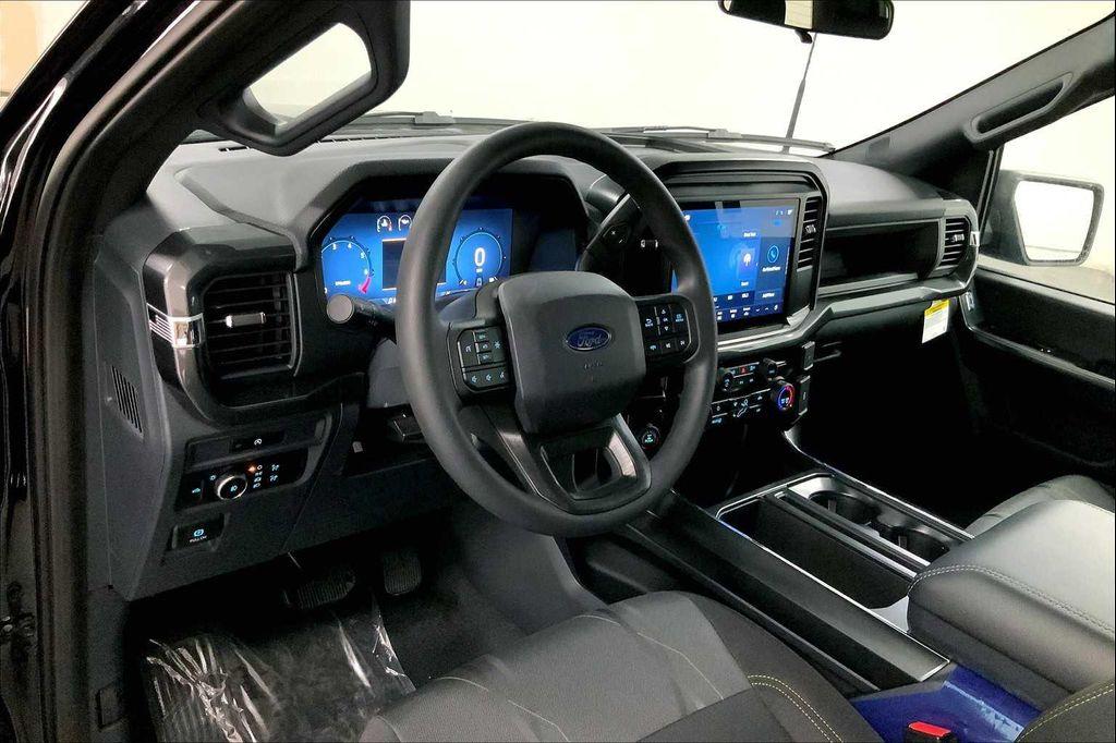new 2025 Ford F-150 car, priced at $43,042
