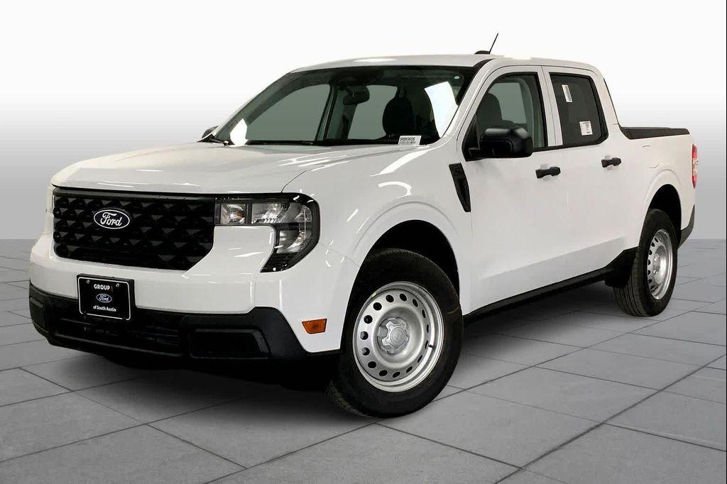 new 2025 Ford Maverick car, priced at $28,366