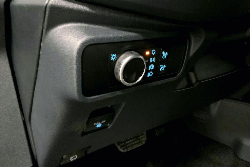 new 2025 Ford Bronco car, priced at $47,660