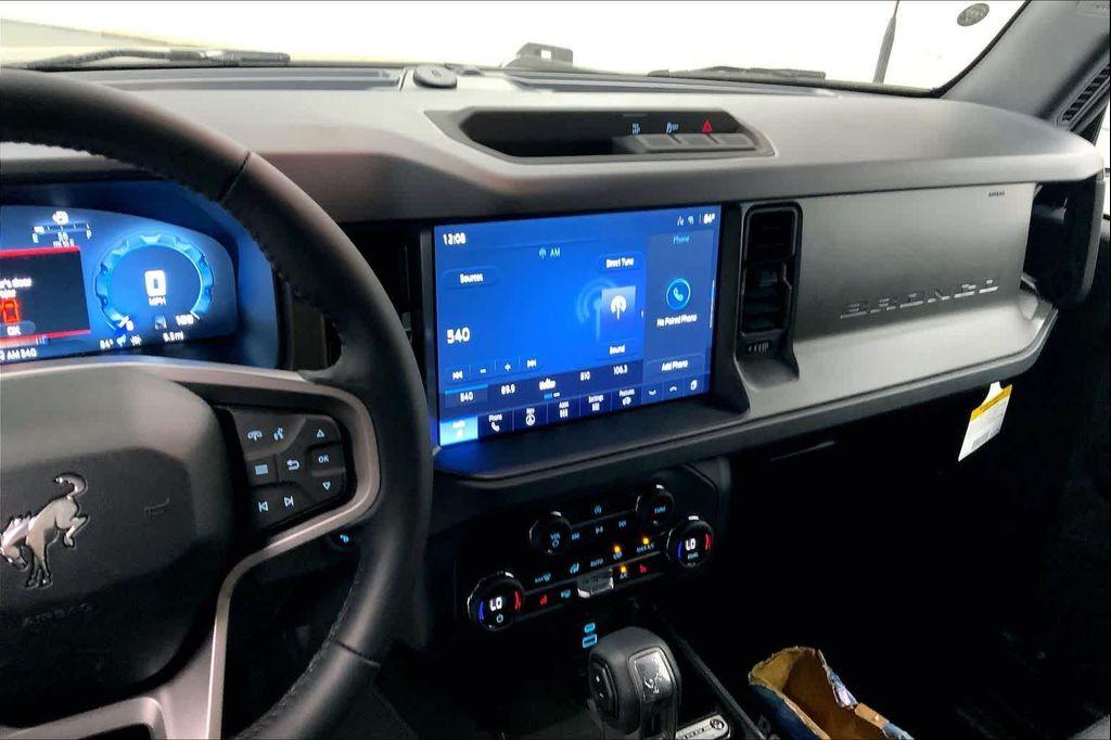 new 2025 Ford Bronco car, priced at $47,660