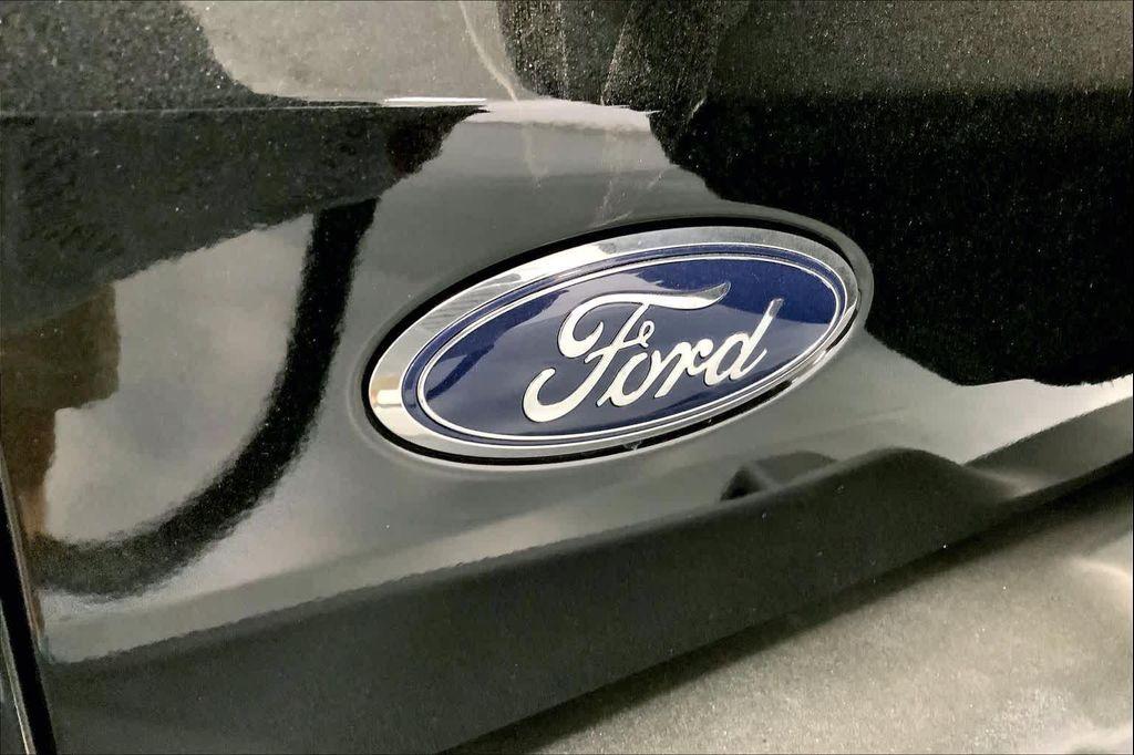 new 2025 Ford Bronco car, priced at $47,660