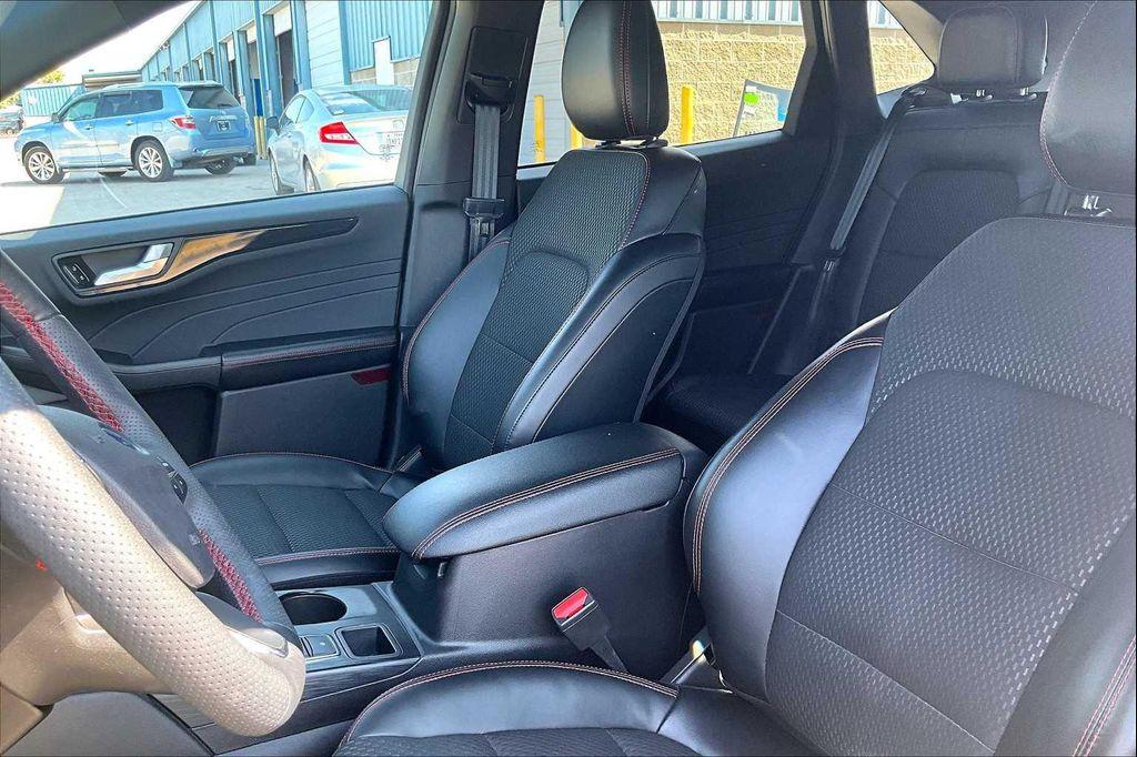 used 2023 Ford Escape car, priced at $23,971