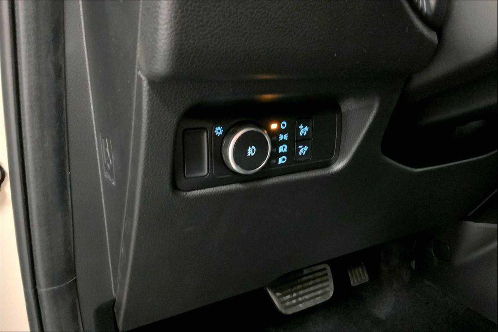 new 2025 Ford Ranger car, priced at $33,585