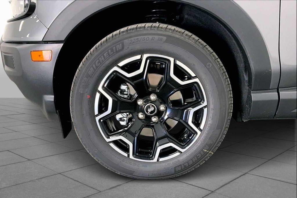 new 2025 Ford Bronco Sport car, priced at $33,396