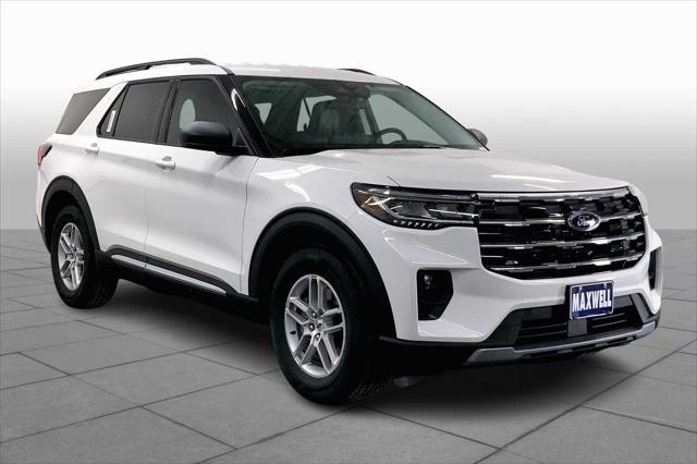 new 2025 Ford Explorer car, priced at $44,105