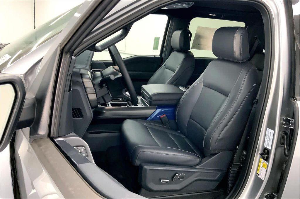 new 2025 Ford F-150 car, priced at $73,128