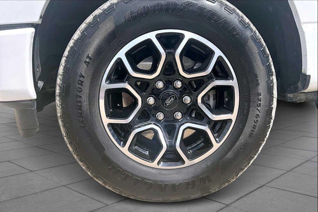 used 2022 Ford F-150 car, priced at $35,985