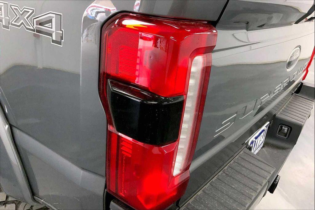 new 2025 Ford F-250 car, priced at $99,868