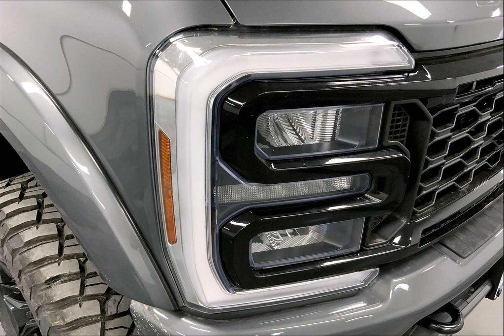 new 2025 Ford F-250 car, priced at $99,868
