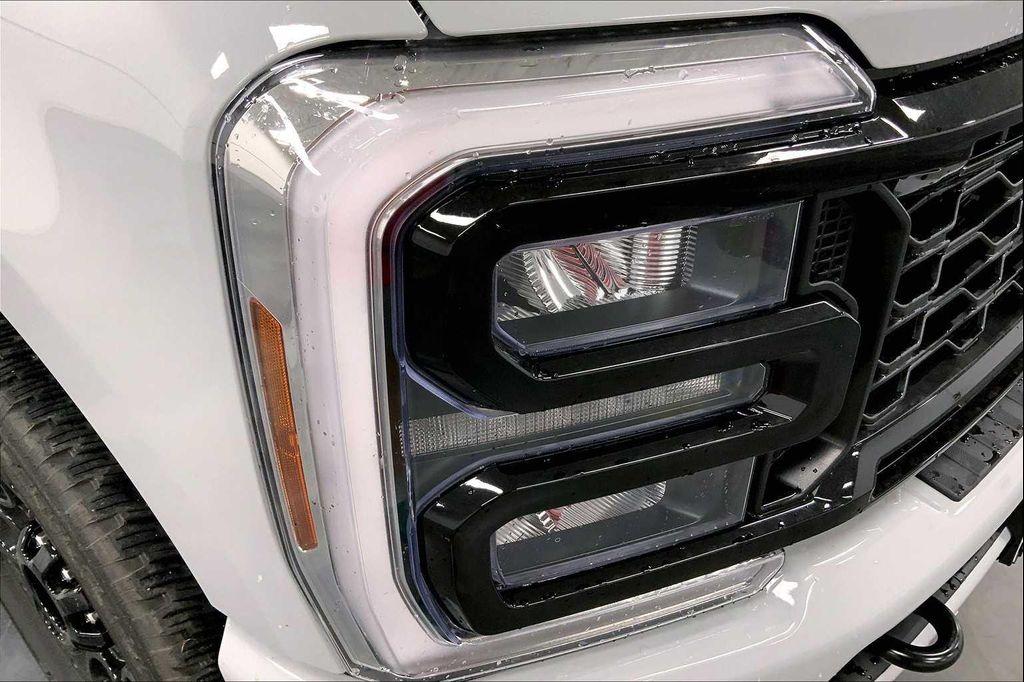 new 2025 Ford F-250 car, priced at $82,546