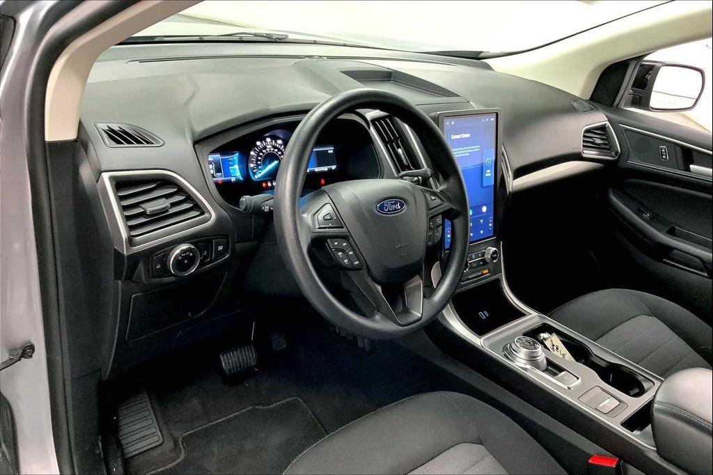used 2024 Ford Edge car, priced at $25,984