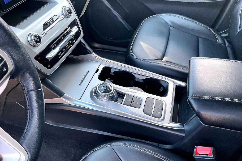 used 2022 Ford Explorer car, priced at $23,971