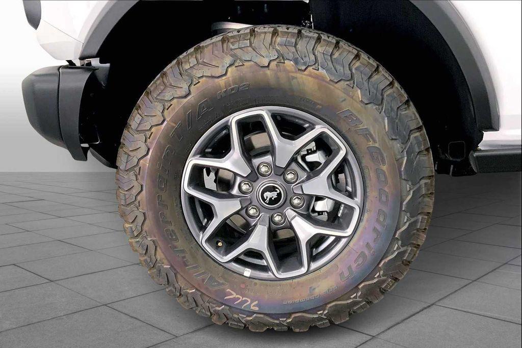 new 2025 Ford Bronco car, priced at $55,398