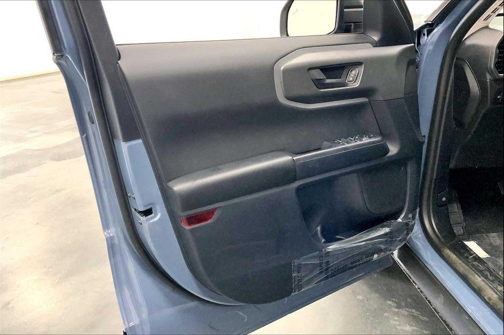 new 2025 Ford Bronco Sport car, priced at $35,980