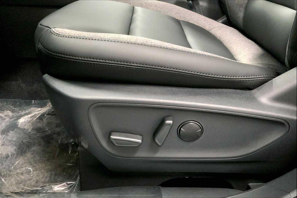 new 2025 Ford Bronco Sport car, priced at $35,980