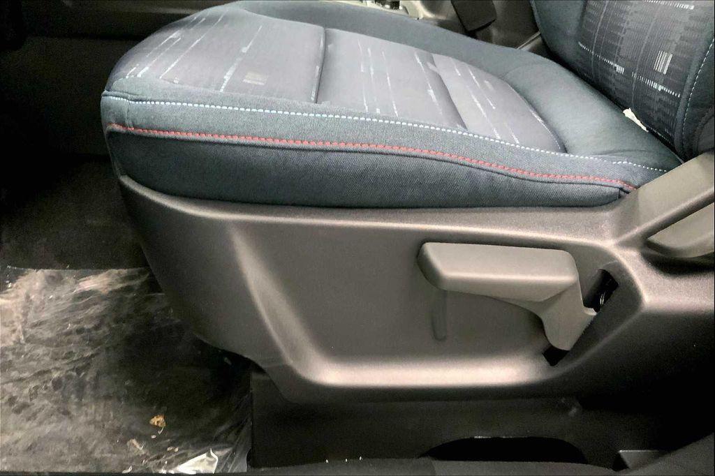 new 2025 Ford Bronco Sport car, priced at $32,560