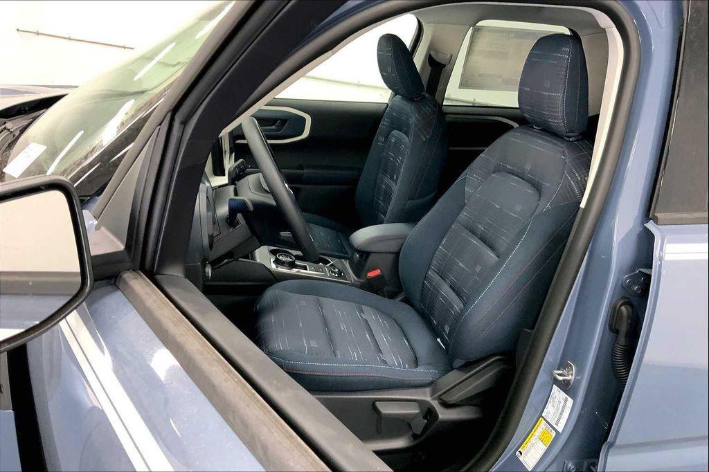 new 2025 Ford Bronco Sport car, priced at $32,560