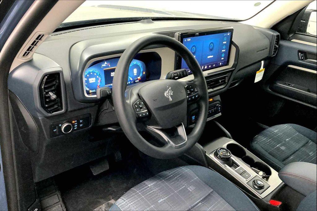 new 2025 Ford Bronco Sport car, priced at $32,560