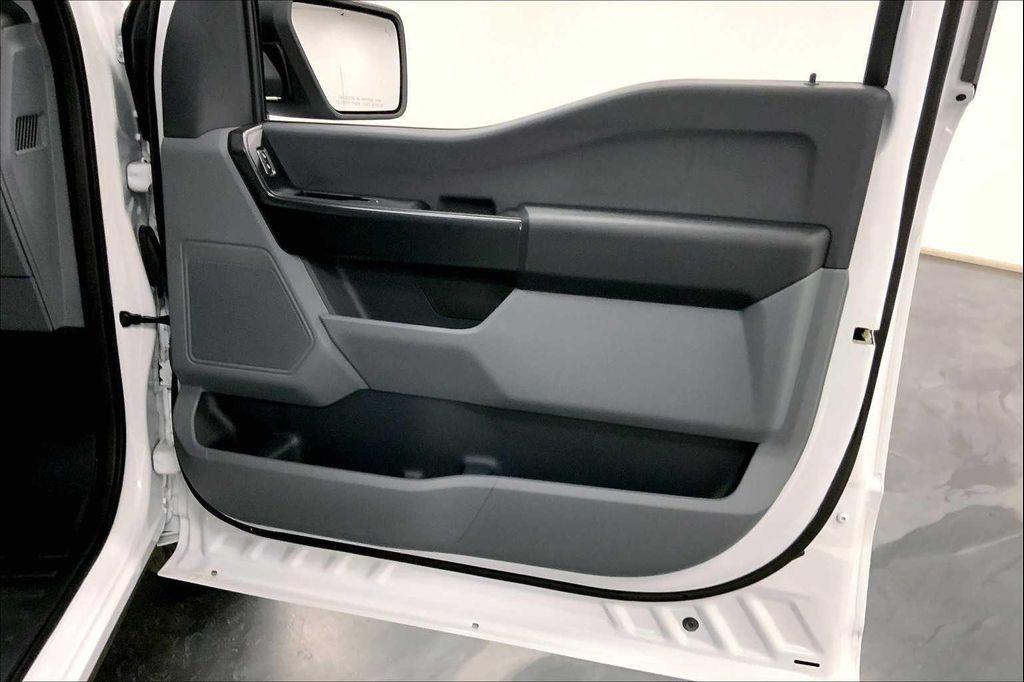 used 2022 Ford F-150 Lightning car, priced at $39,675