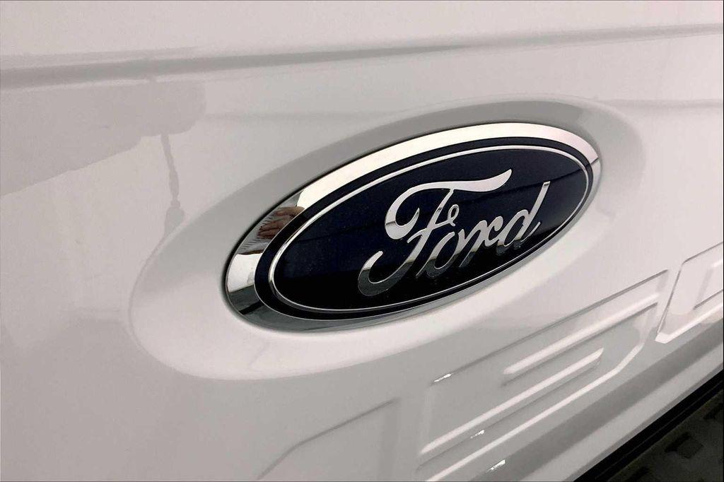used 2022 Ford F-150 Lightning car, priced at $39,675