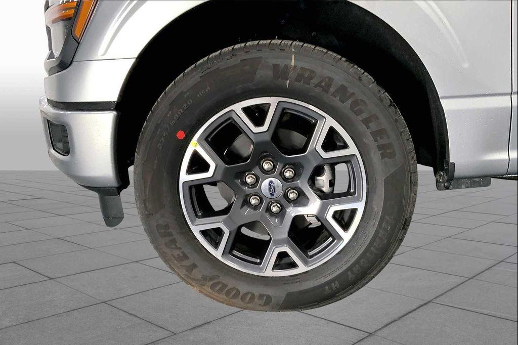 new 2025 Ford F-150 car, priced at $43,591