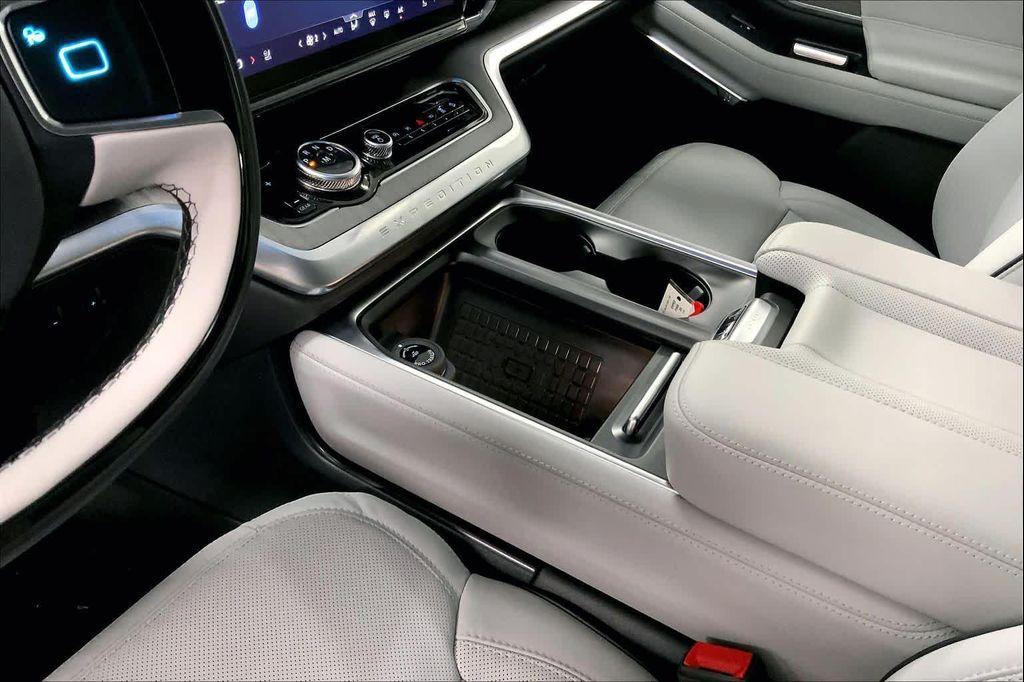 new 2025 Ford Expedition Max car, priced at $98,405