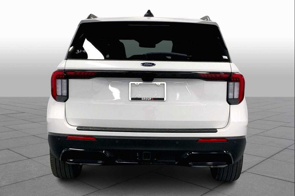 new 2025 Ford Explorer car, priced at $44,423