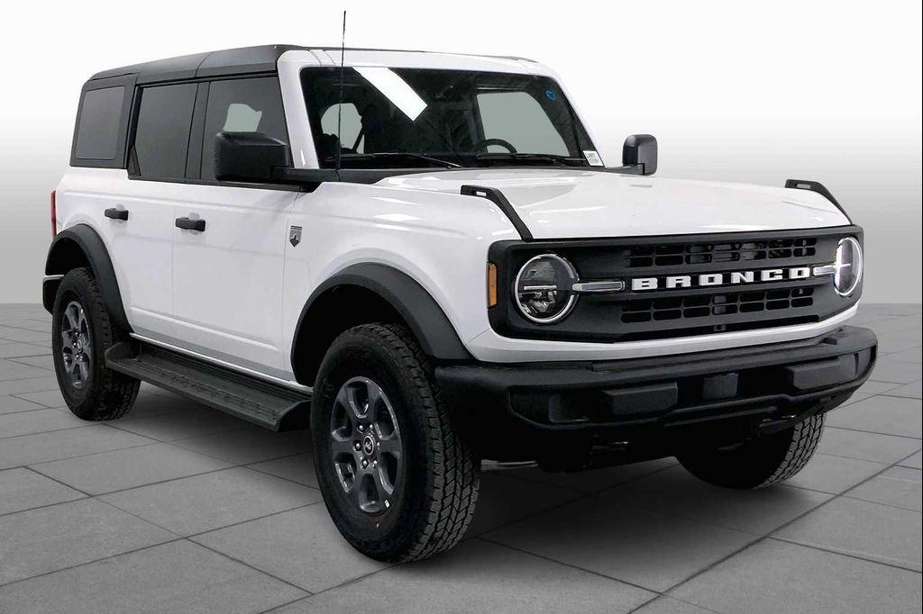 new 2025 Ford Bronco car, priced at $44,805