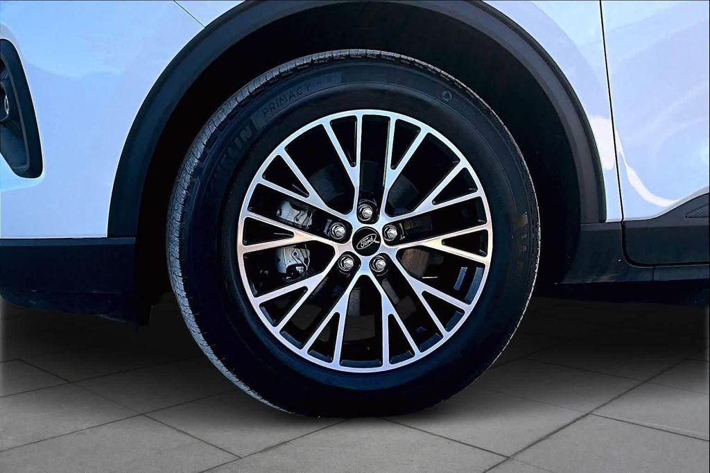 used 2023 Ford Escape PHEV car, priced at $26,667