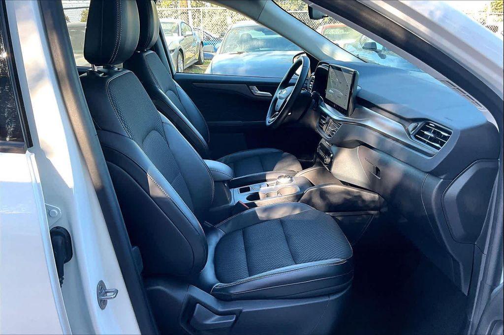 used 2023 Ford Escape PHEV car, priced at $26,667