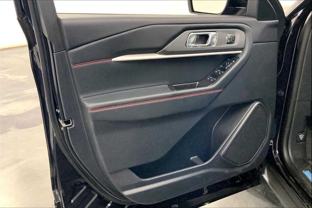 new 2025 Ford Explorer car, priced at $42,244